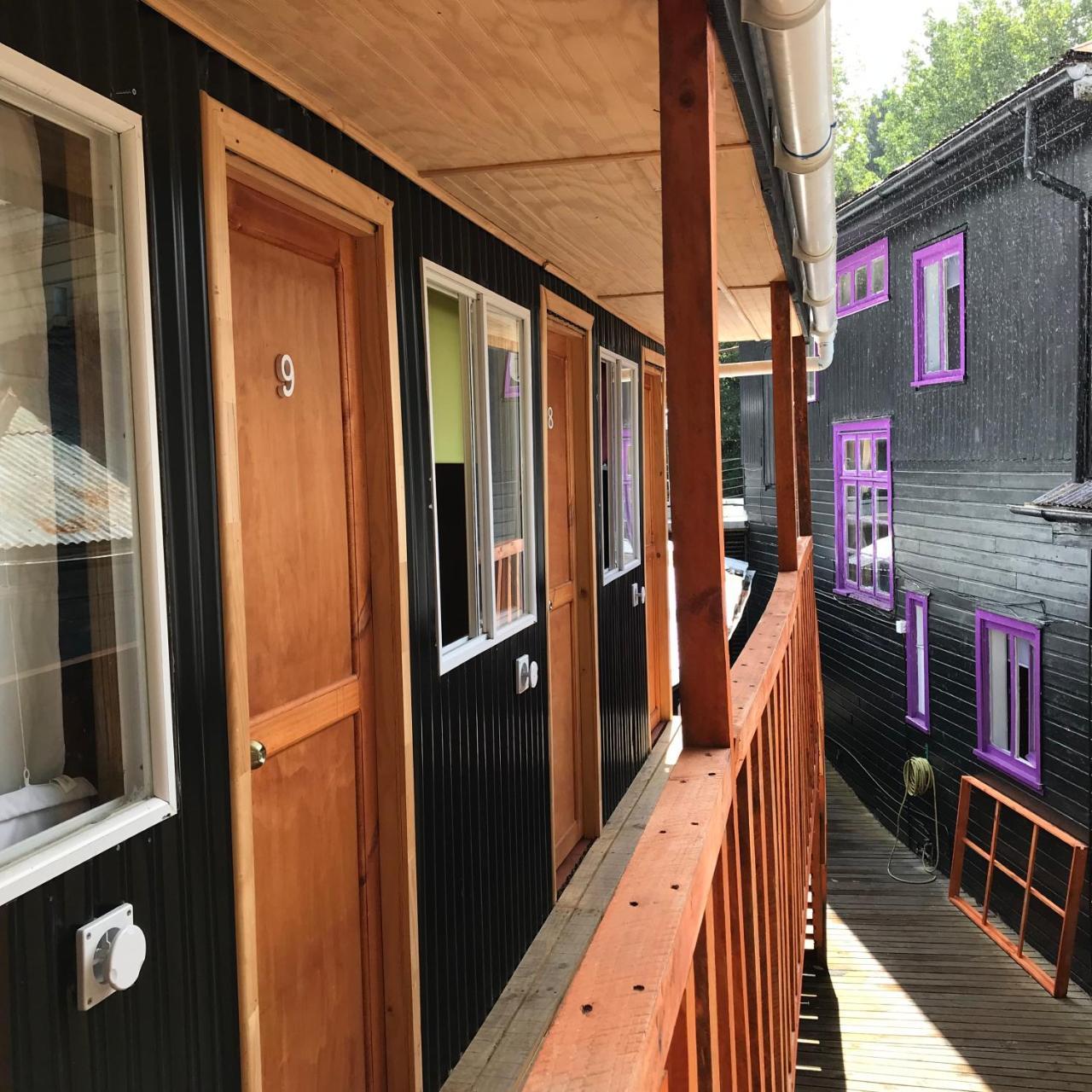 Rustik Hostel Puerto Montt Exterior photo